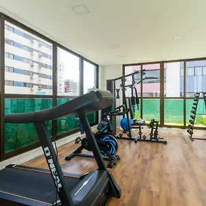 https://beira-mar-boa-viagem-ivone-asfora-by-bnb-flex.portodegalinhashotels.com